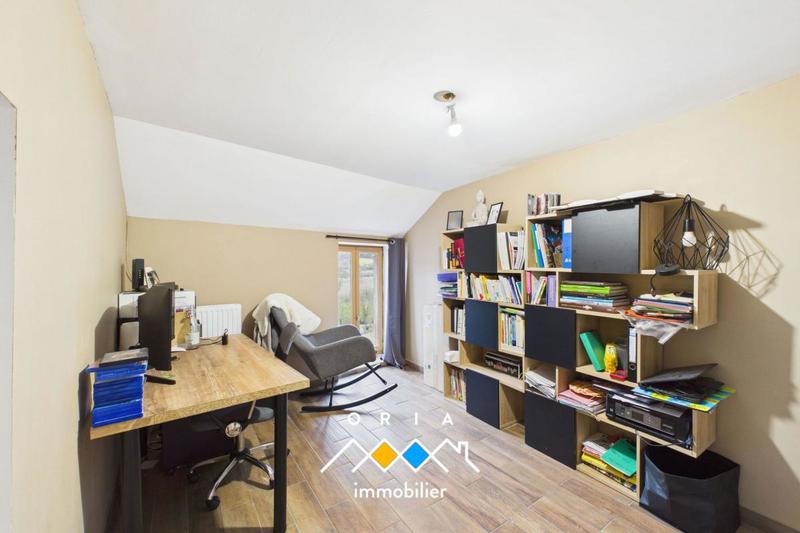 Maison en pierre - 157 m² - 7 pièces