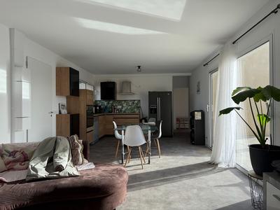 Maison - 112 m² - 6 pièces