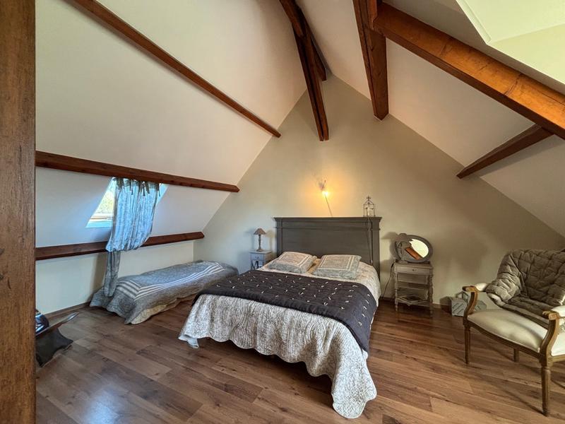 Maison traditionnelle - 156 m² - 5 pièces