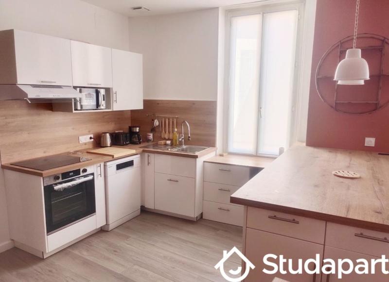 Chambre - 13 m² - 1 pièce