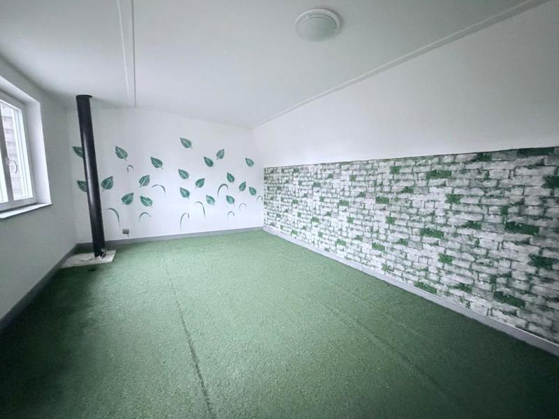 Maison - 205 m² - 6 pièces