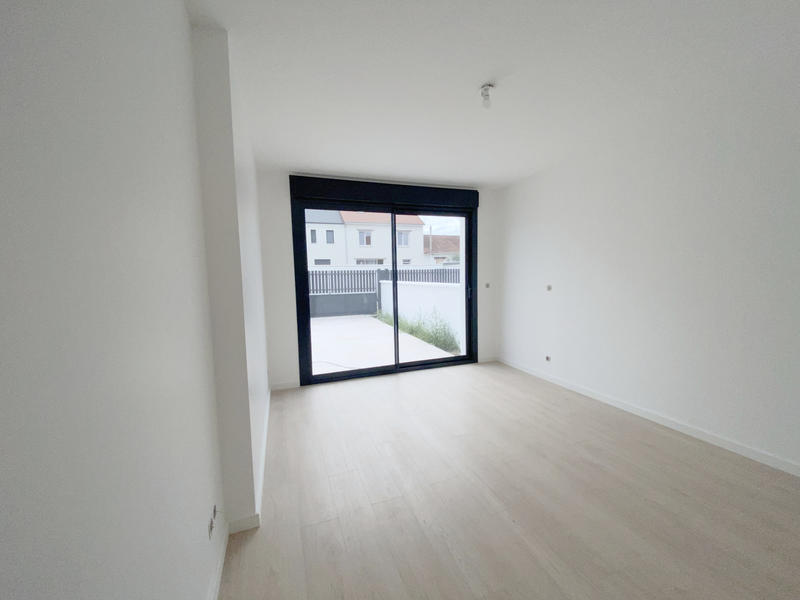 Maison - 92 m² - 4 pièces
