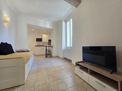 Studio - 18 m² - 1 pièce