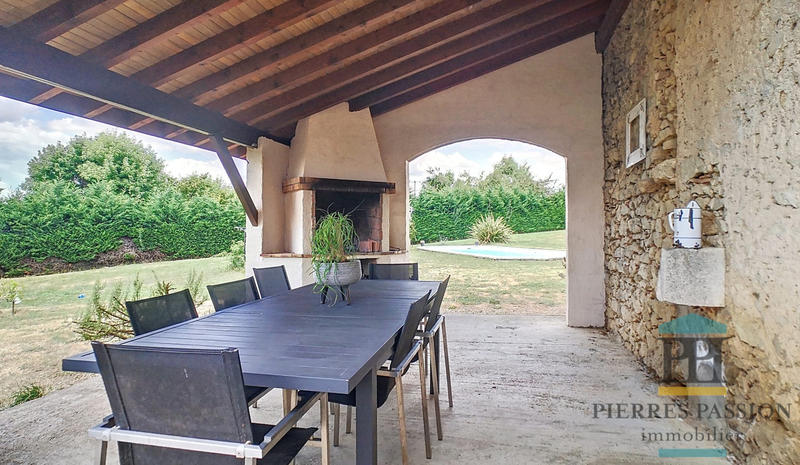 Maison ancienne - 250 m² - 7 pièces