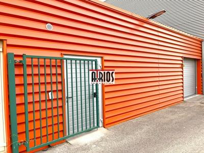 Local d'activité / Entrepôt - 290 m²