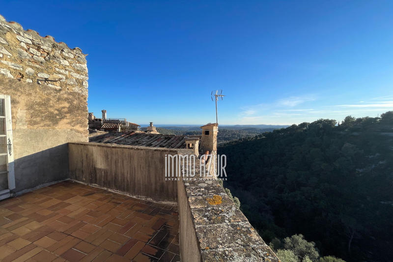 Appartement - 103 m² - 4 pièces