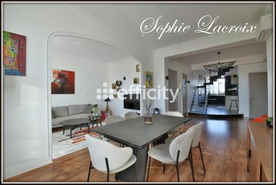 Appartement - 140 m² - 7 pièces