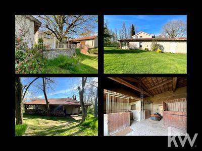 Corps de ferme - 220 m² - 7 pièces