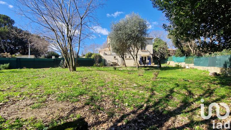 Maison - 196 m² - 9 pièces