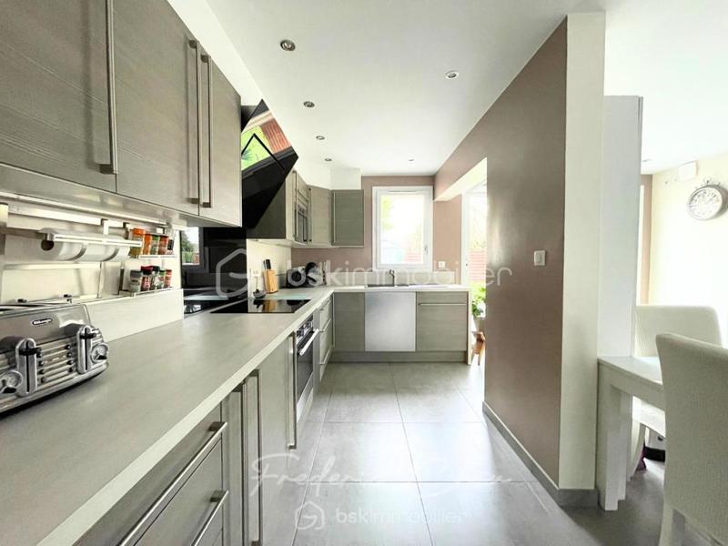 Maison - 123 m² - 5 pièces