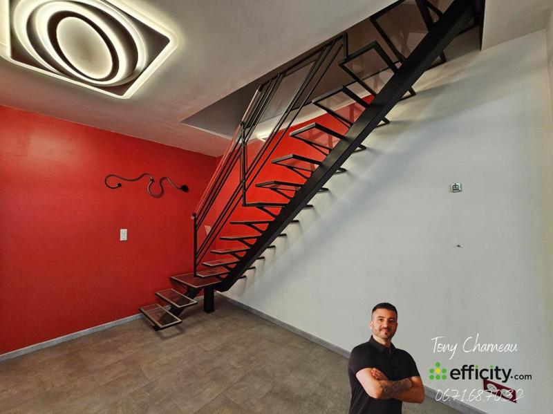 Maison - 280 m² - 6 pièces