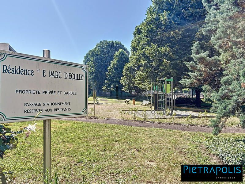 Appartement - 83 m² - 3 pièces