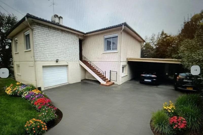 Maison - 215 m² - 6 pièces