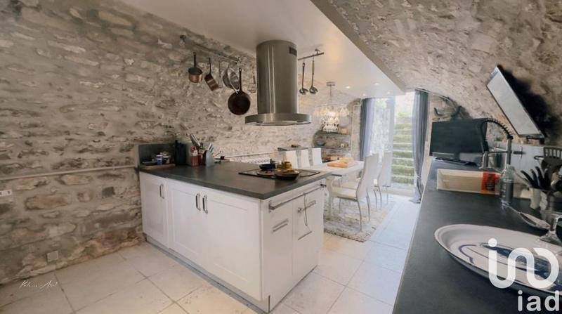 Maison - 158 m² - 7 pièces