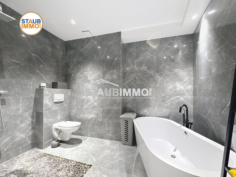 Maison - 127 m² - 5 pièces