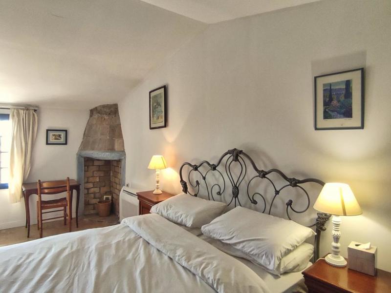 Maison en pierre - 183 m² - 8 pièces