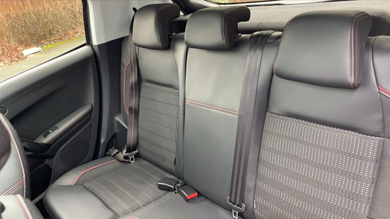 Peugeot 208 1.2 PureTech 110 Gt Line