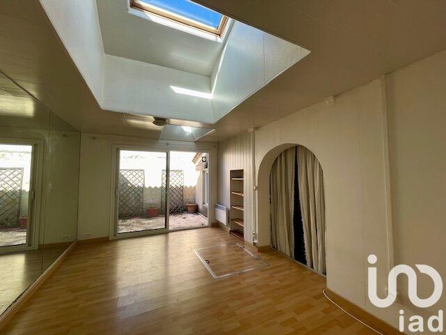 Maison de ville - 70 m² - 3 pièces