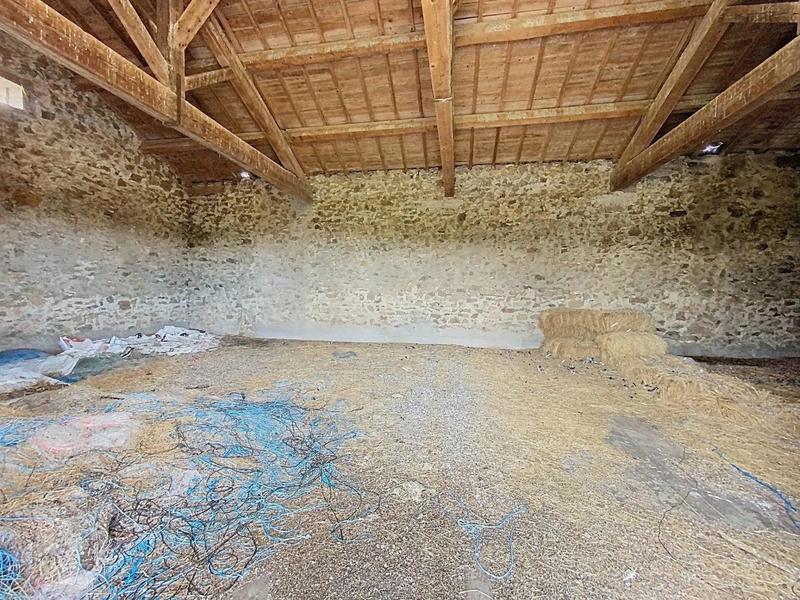 Maison - 200 m² - 4 pièces