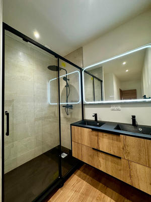 Appartement - 79 m² - 3 pièces