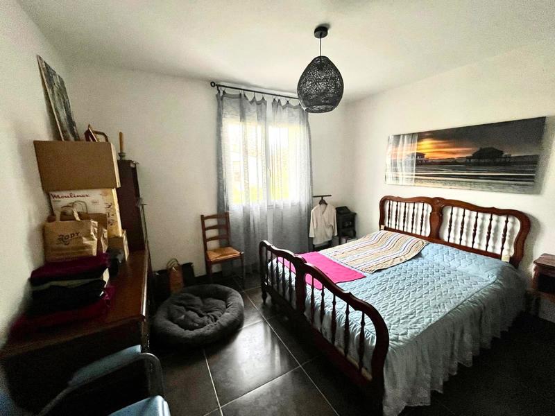 Villa - 226 m² - 9 pièces