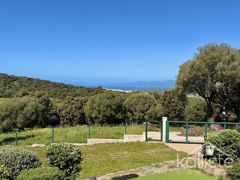 Maison - 194 m² - 7 pièces