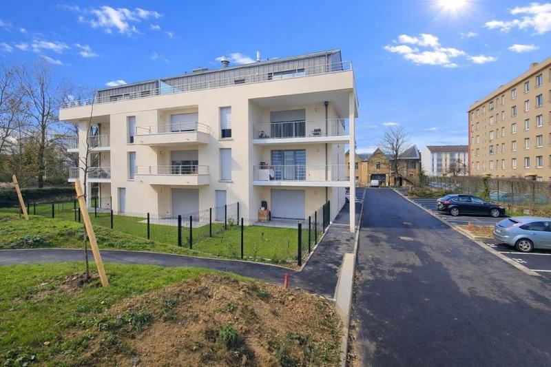 Appartement - 65 m² - 3 pièces