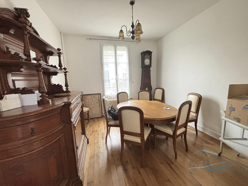 Maison traditionnelle - 105 m² - 5 pièces