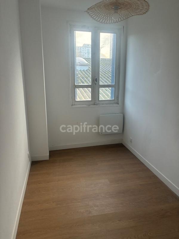 Maison - 147 m² - 9 pièces