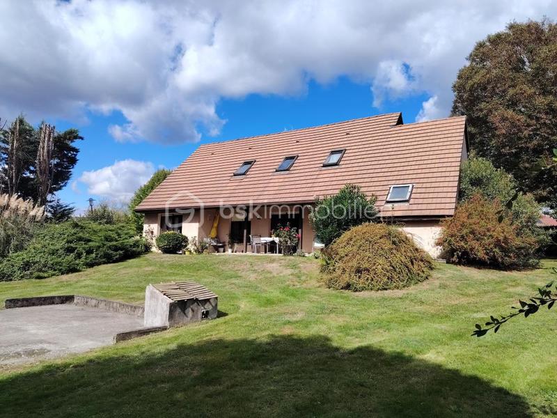 Maison - 155 m² - 6 pièces