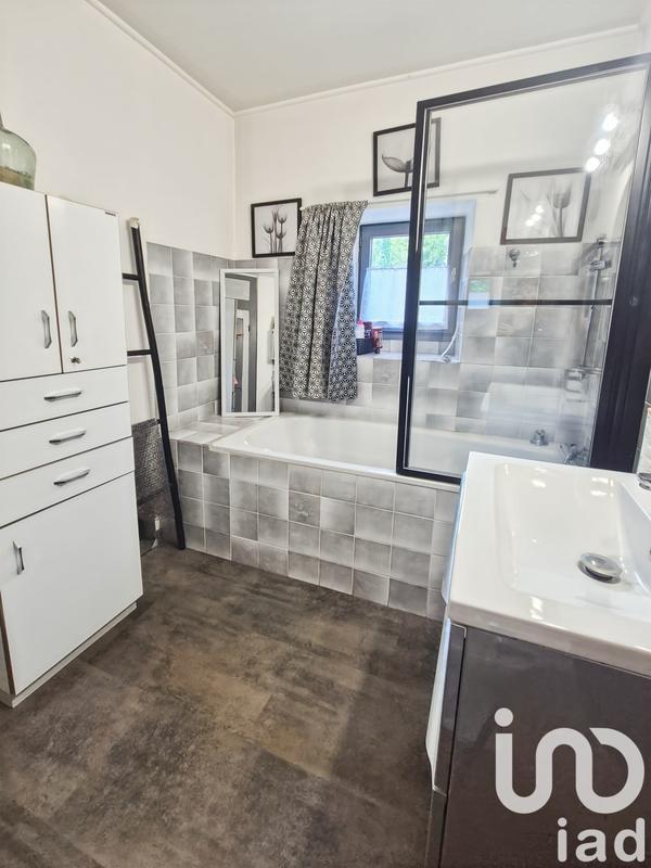 Maison - 162 m² - 8 pièces