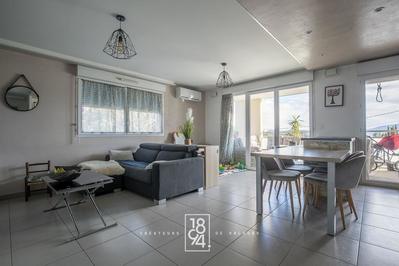 Appartement - 66 m² - 3 pièces