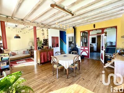 Maison - 161 m² - 6 pièces