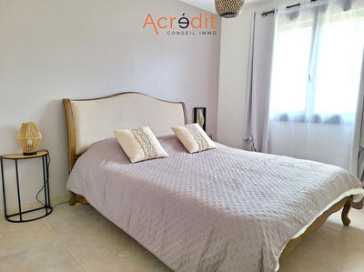 Villa - 100 m² - 4 pièces