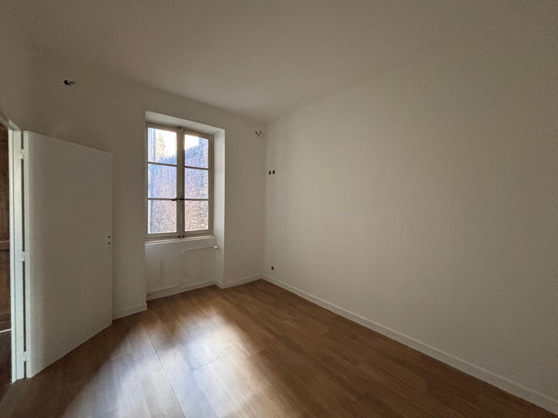 Appartement - 103 m² - 3 pièces