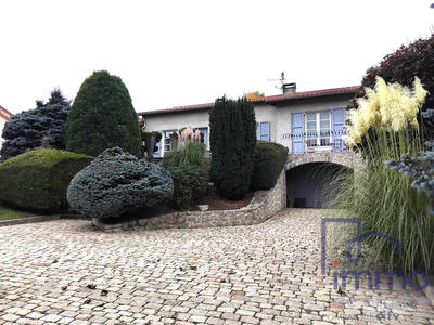 Villa - 168 m² - 5 pièces