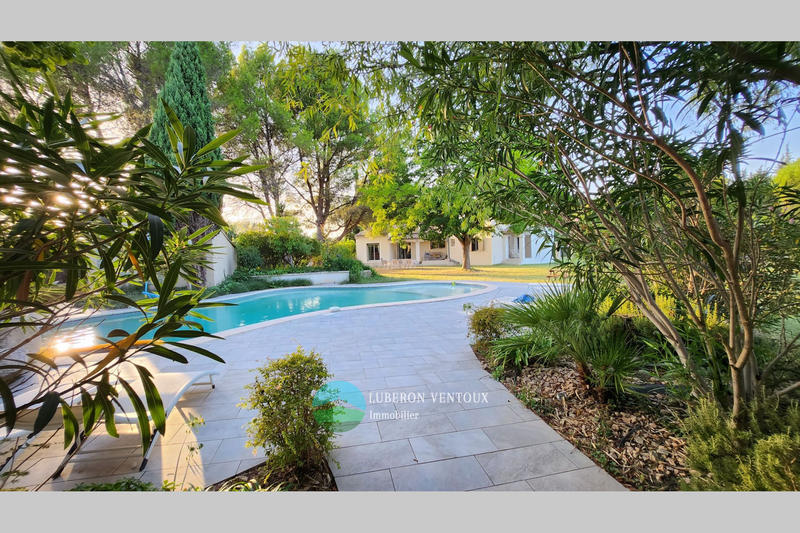 Maison - 171 m² - 6 pièces