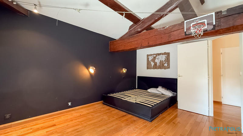 Maison ancienne - 270 m² - 9 pièces