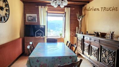 Maison de village - 135 m² - 8 pièces