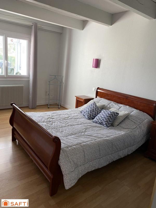 Maison - 140 m² - 6 pièces