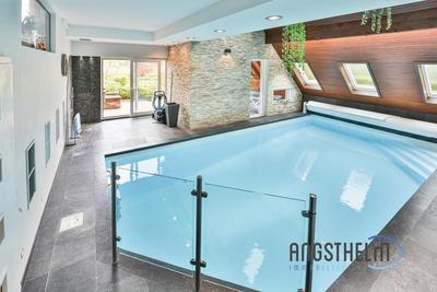 Villa - 385 m² - 12 pièces