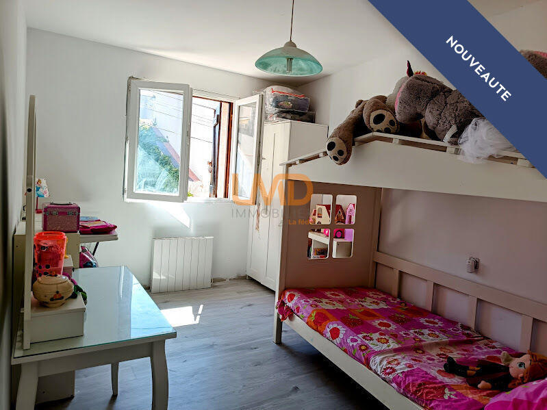 Maison de village - 84 m² - 4 pièces