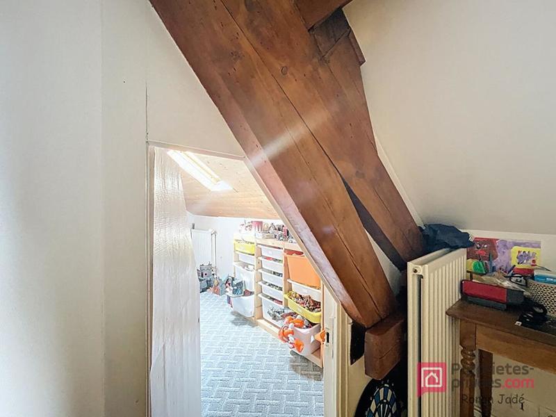 Maison - 165 m² - 8 pièces