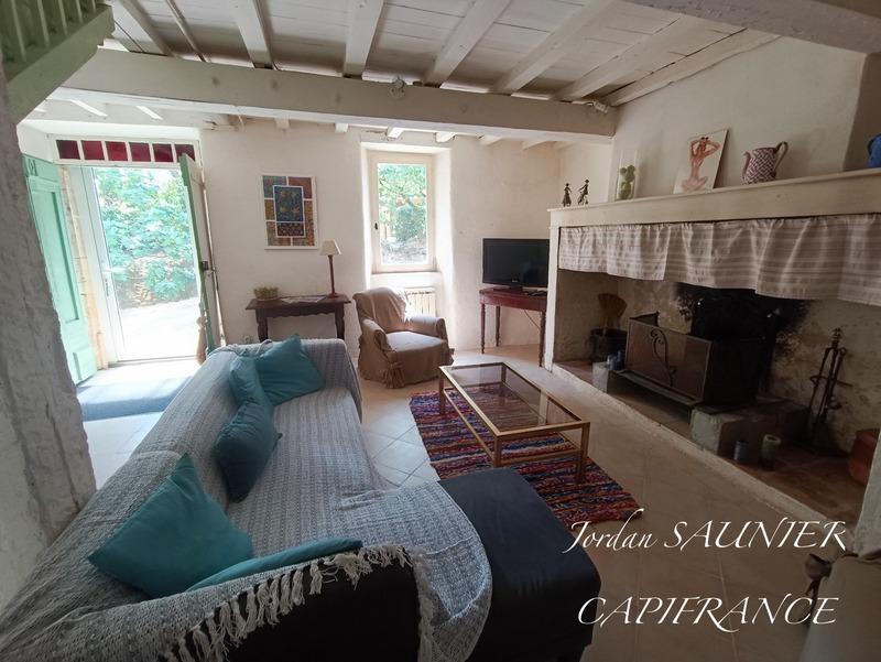 Propriété - 407 m² - 10 pièces