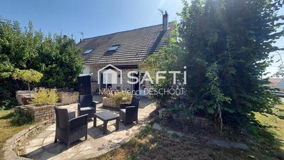 Maison - 105 m² - 5 pièces