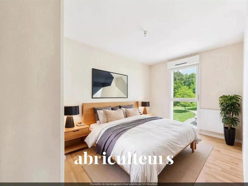 Appartement - 97 m² - 5 pièces