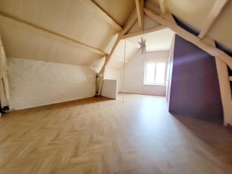 Maison - 293 m² - 5 pièces