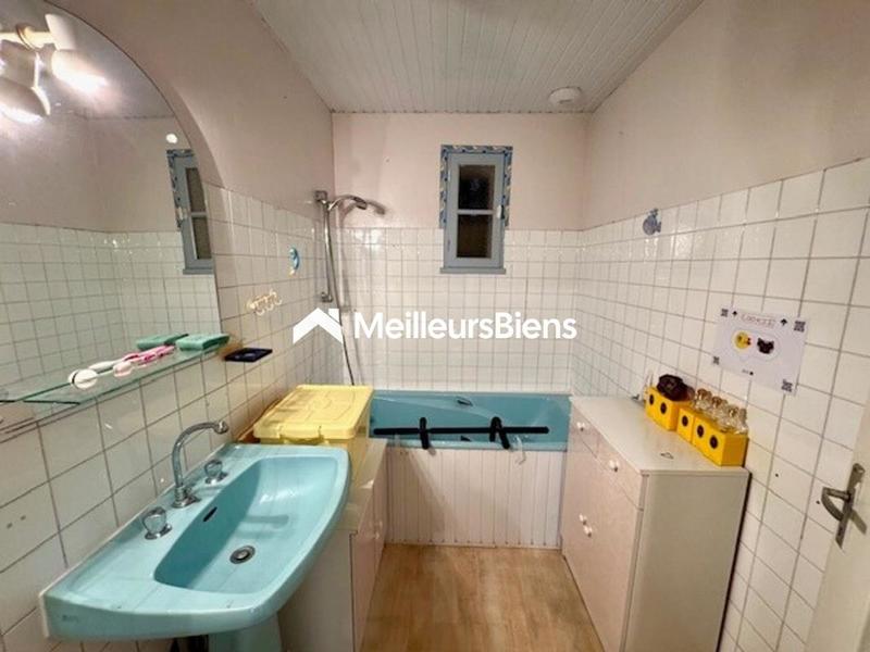 Maison en pierre - 180 m² - 8 pièces