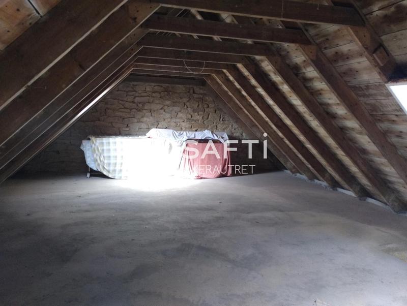 Maison - 250 m² - 1 pièce