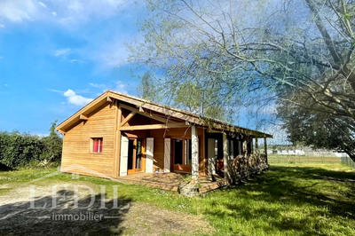 Maison - 93 m² - 4 pièces